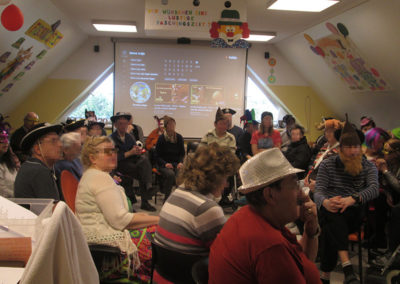 Fasching im Pflegeheim Beer